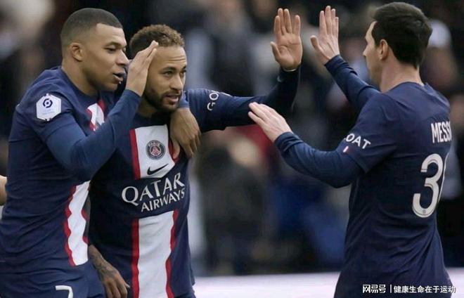 24胜15负！太阳逆袭打脸杜兰特，重磅交易超值回报揭秘